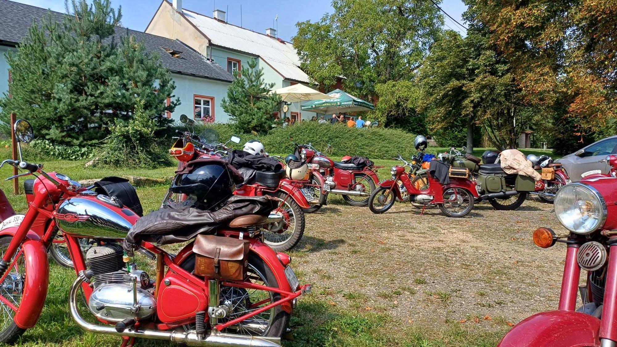 Glamping Challet Slunecno Cesky Raj Dobšín エクステリア 写真
